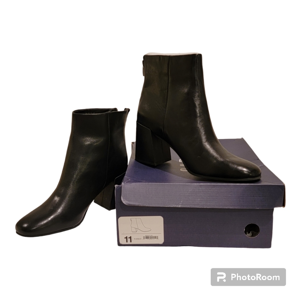 NWT GAP Women's Zipper Back Faux-Leather Heeled Boots Block Heel - 11